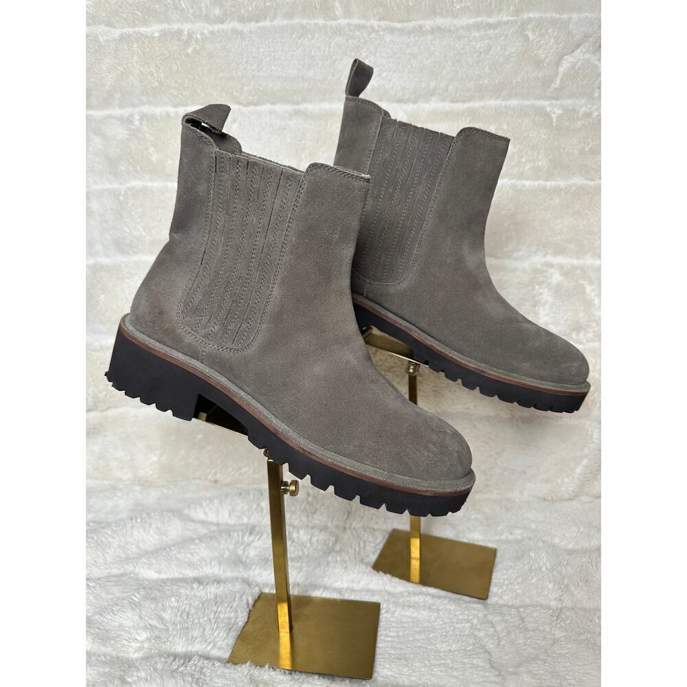 Seychelles 8.5 Cashew Boot Chelsea Pull on Festival Lug sole